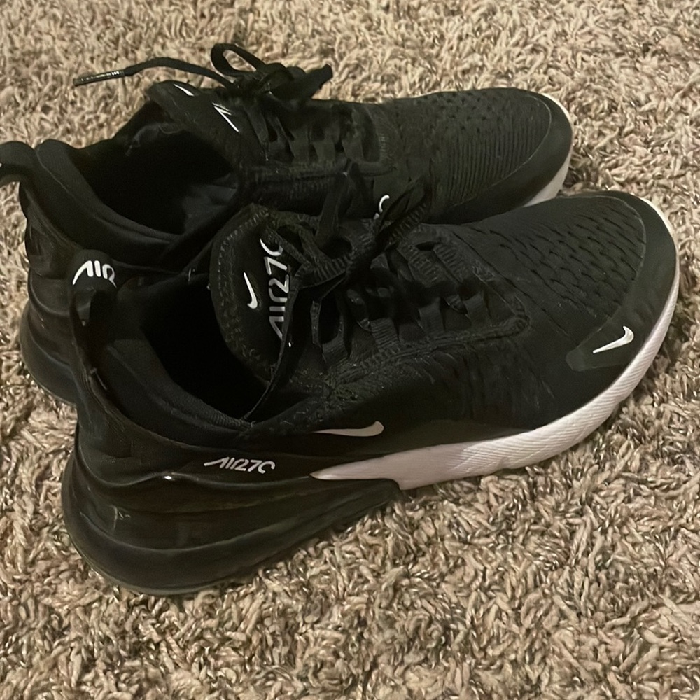 Nike Air Max 270